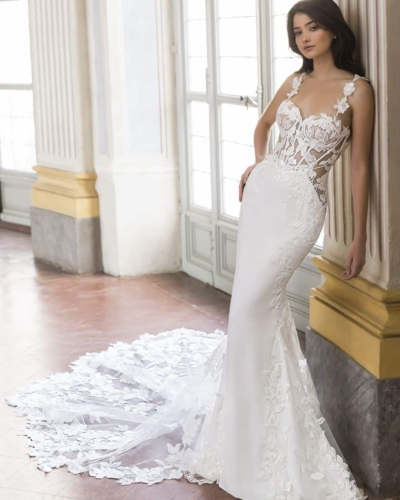 Amerikanisches Hochzeitskleider - Enzoani Brautkleider bei Say Jess Dein Brautladen für exklusive Brautmode und Accessoires