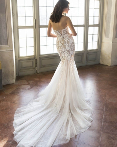 Amerikanisches Hochzeitskleider - Enzoani Brautkleider bei Say Jess Dein Brautladen für exklusive Brautmode und Accessoires