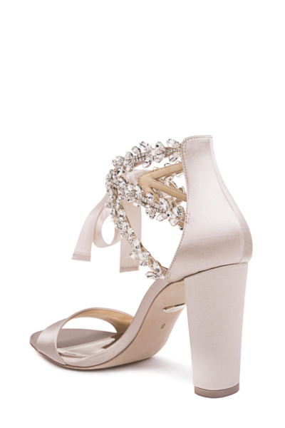 Badgley Mischka Schuhe - Brautmode Rodgau - Say Jess Dein Brautladen für exklusive Brautmode und Accessoires - Frankfurt a.M., Aschaffenburg, Wiesbaden, Offenbach, Mainz, Darmstadt, Hanau, Heidelberg