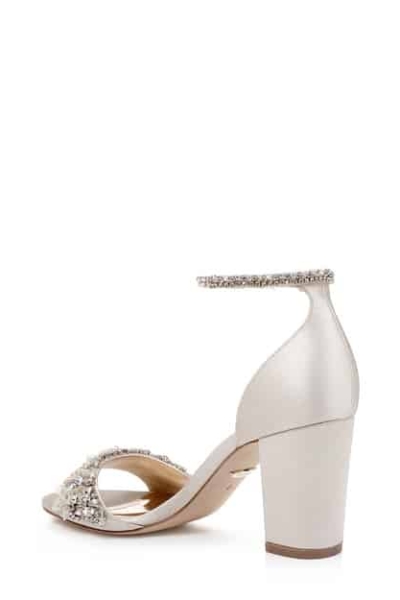 Badgley Mischka Schuhe - Brautmode Rodgau - Say Jess Dein Brautladen für exklusive Brautmode und Accessoires - Frankfurt a.M., Aschaffenburg, Wiesbaden, Offenbach, Mainz, Darmstadt, Hanau, Heidelberg