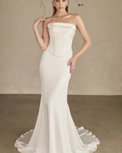 Belgische Brautmode von Jarice - Brautmode Rodgau - Say Jess Dein Brautladen für exklusive Brautmode und Accessoires Fit & Flare clean 2 Teiler