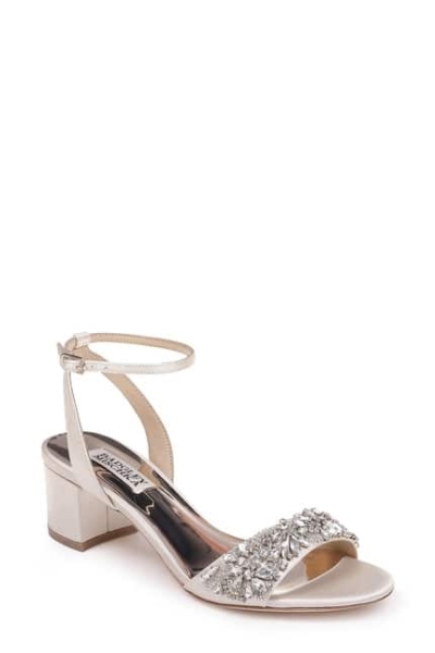 Badgley Mischka Schuhe - Brautmode Rodgau - Say Jess Dein Brautladen für exklusive Brautmode und Accessoires - Frankfurt a.M., Aschaffenburg, Wiesbaden, Offenbach, Mainz, Darmstadt, Hanau, Heidelberg