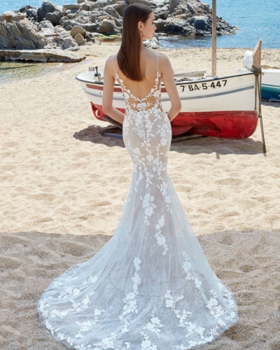 Amerikanisches Hochzeitskleider - Enzoani Brautkleider bei Say Jess Dein Brautladen für exklusive Brautmode und Accessoires