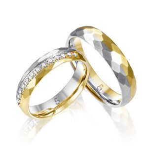 Trauringe Frankfurt, Wiesbaden, Mainz, Darmstadt, Offenbach, Hanau, Aschaffenburg, Heidelberg und Rodgau – bei Say Jess findest Du Verlobungsringe und Eheringe, die nicht von der Stange sind, sondern zu Euch passen.