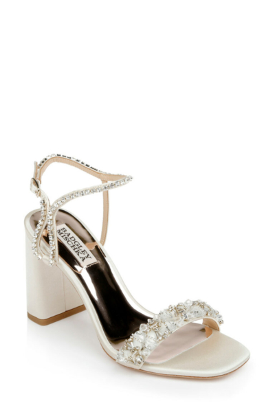 Badgley Mischka Schuhe - Brautmode Rodgau - Say Jess Dein Brautladen für exklusive Brautmode und Accessoires - Frankfurt a.M., Aschaffenburg, Wiesbaden, Offenbach, Mainz, Darmstadt, Hanau, Heidelberg