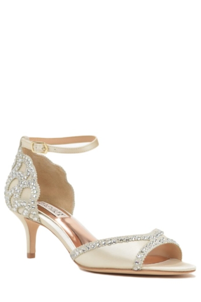 Badgley Mischka Schuhe - Brautmode Rodgau - Say Jess Dein Brautladen für exklusive Brautmode und Accessoires - Frankfurt a.M., Aschaffenburg, Wiesbaden, Offenbach, Mainz, Darmstadt, Hanau, Heidelberg