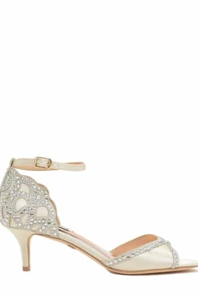 Badgley Mischka Schuhe - Brautmode Rodgau - Say Jess Dein Brautladen für exklusive Brautmode und Accessoires - Frankfurt a.M., Aschaffenburg, Wiesbaden, Offenbach, Mainz, Darmstadt, Hanau, Heidelberg