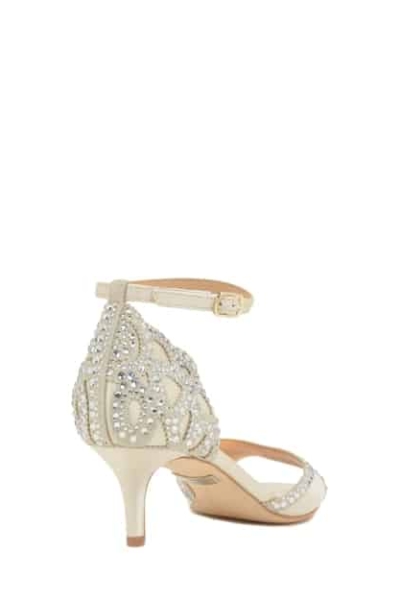 Badgley Mischka Schuhe - Brautmode Rodgau - Say Jess Dein Brautladen für exklusive Brautmode und Accessoires - Frankfurt a.M., Aschaffenburg, Wiesbaden, Offenbach, Mainz, Darmstadt, Hanau, Heidelberg